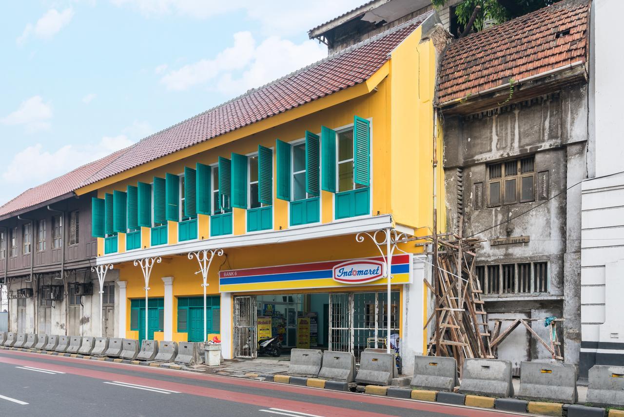 Wonderloft Hostel Kota Tua Джакарта Екстер'єр фото