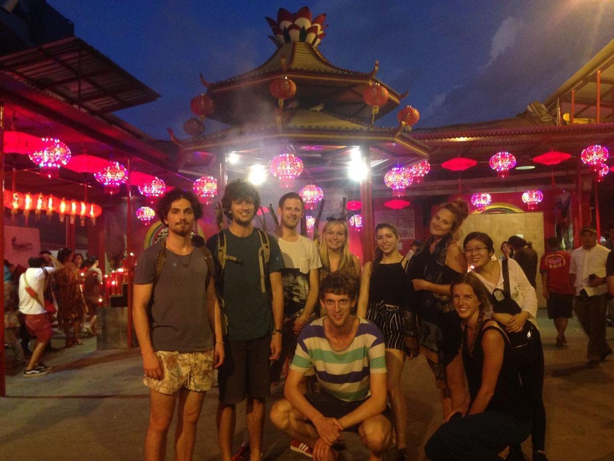 Wonderloft Hostel Kota Tua Джакарта Екстер'єр фото